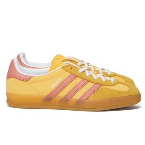Adidas gazelle indoor yellow with clay pink. Size 5. Great condition